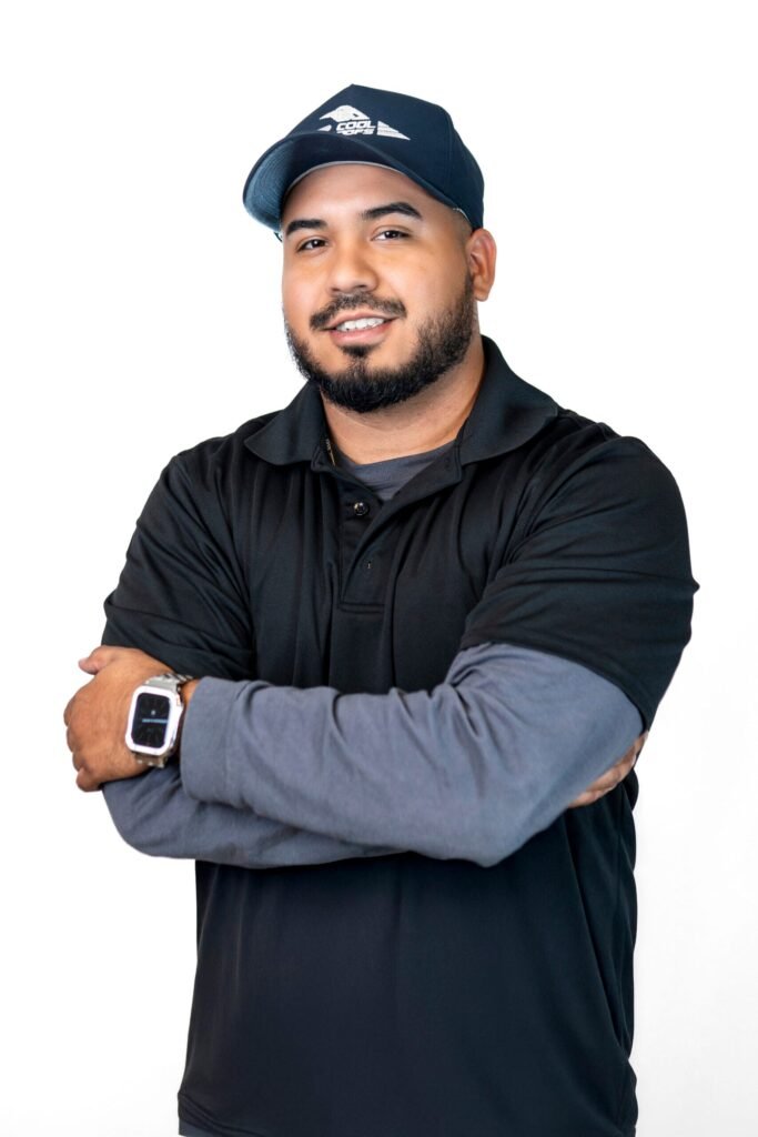 Raymundo Figueroa, Diamond Expert Residential Roofing Specialist for Cool Roofs Inc.