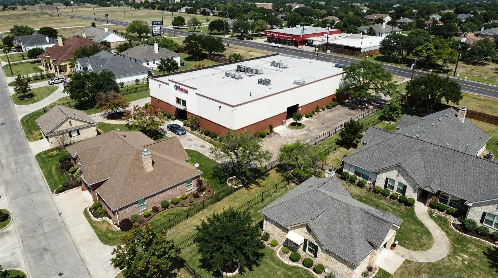 GAF certification tiers, including President's Club and Master Elite status, signal a contractor's reliability