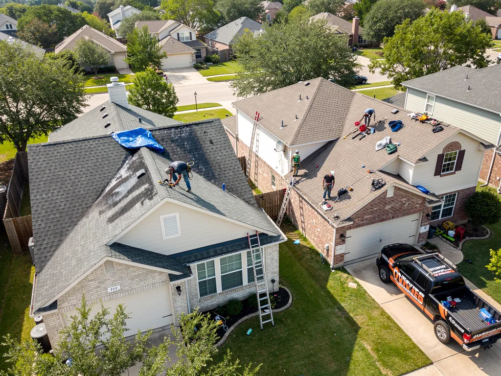 How Do You Pick a Trustworthy Houston Roofer