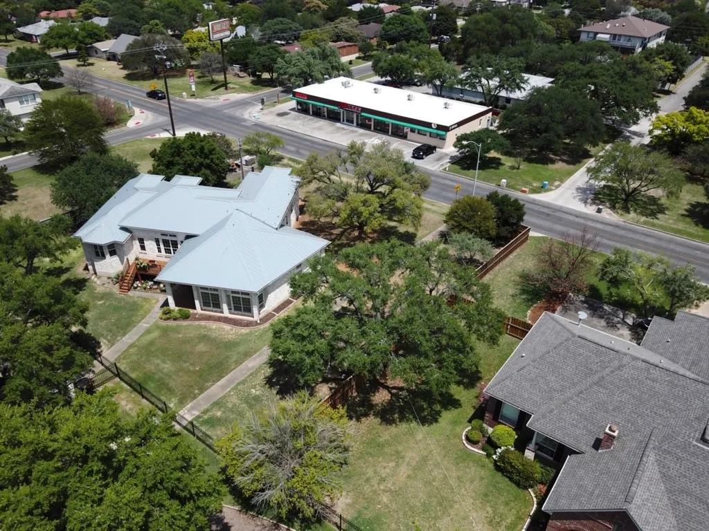 Why Choose Cool Roofs For Your San Antonio Property
