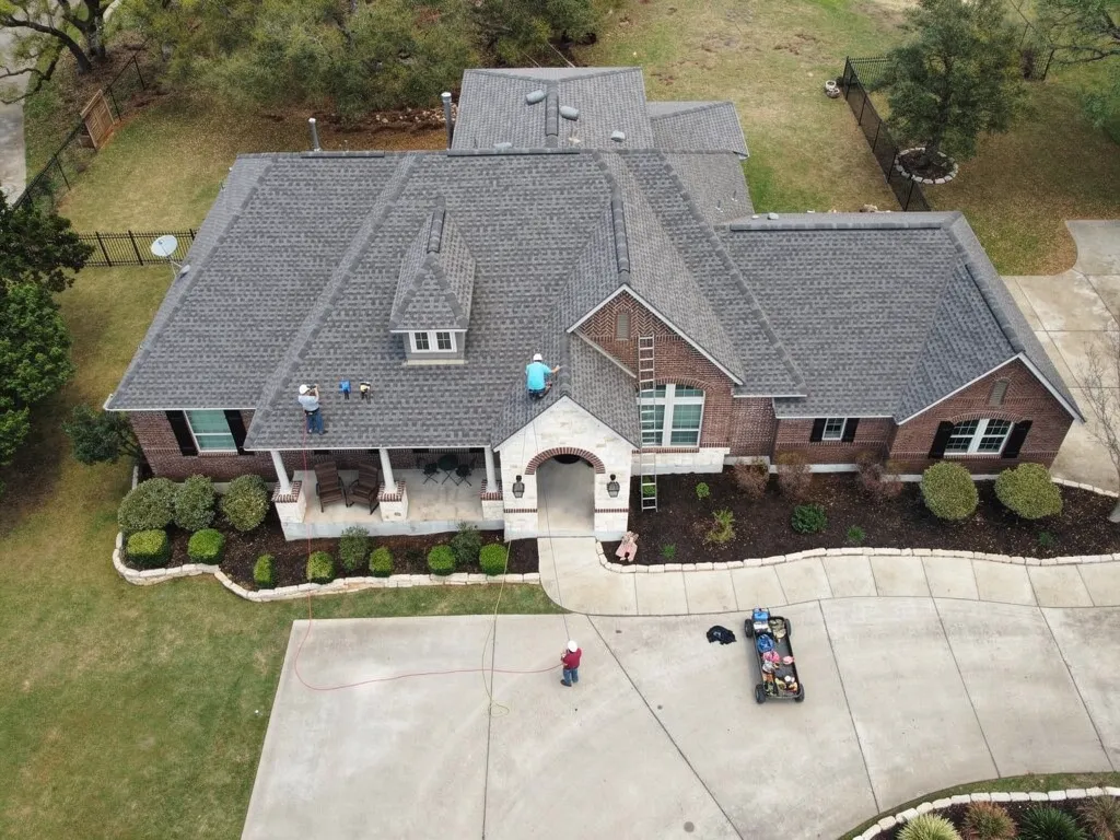 How Does Cool Roofs Install Grand Manor Shingles